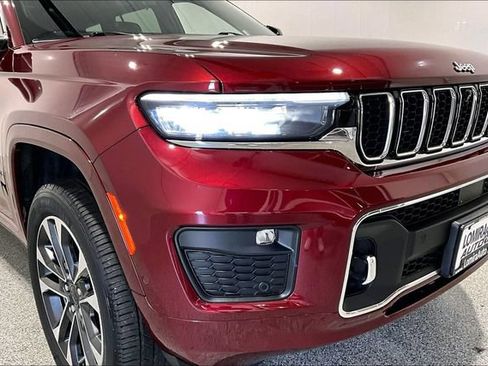 Used 2021 Jeep Grand Cherokee L Overland w/ Advanced Protech Group III AWD/4WD image 41