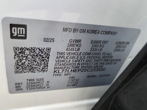 Certified 2025 Chevrolet Trax LT w/ LT Convenience Package FWD image 24