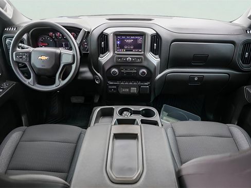 Used 2025 Chevrolet Silverado 2500 Custom w/ Custom Convenience Package image 27