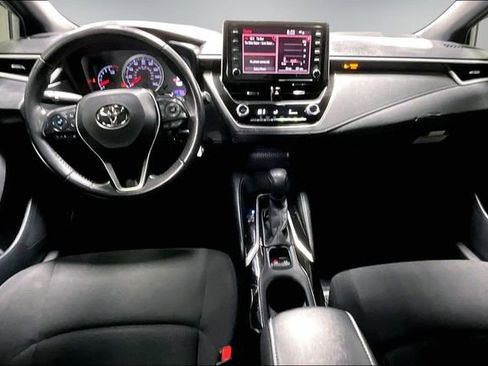 Used 2020 Toyota Corolla SE image 8