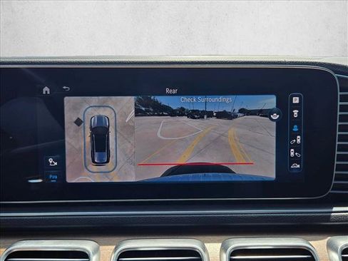 Used 2024 Mercedes-Benz GLS 450 4MATIC image 15
