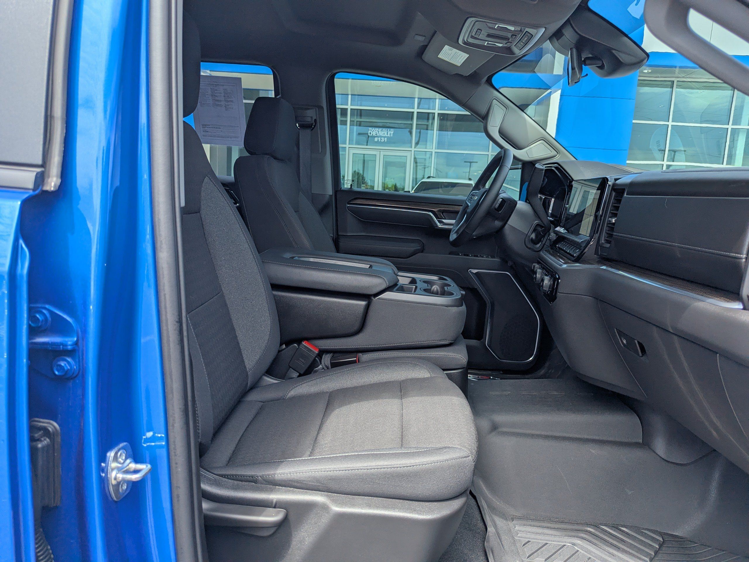 Used 2026 Chevrolet Silverado 1500 LT AWD/4WD image 43