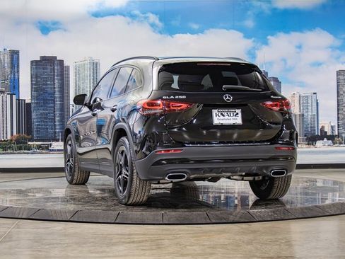 Certified 2021 Mercedes-Benz GLA 250 4MATIC image 9