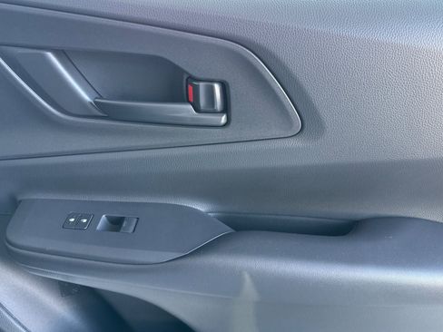 New 2026 Toyota Prius Plug-In Hybrid FWD image 19