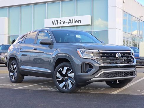 New 2026 Volkswagen Atlas Cross Sport SEL AWD/4WD image 1
