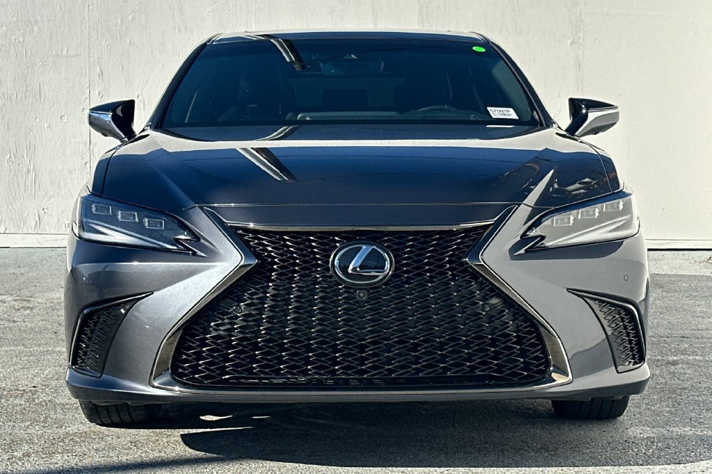 Used 2024 Lexus ES 300h F Sport w/ Accessory Package (Z2) FWD image 8
