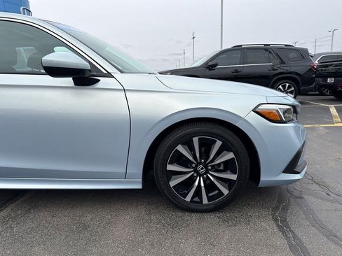 Used 2022 Honda Civic EX image 15