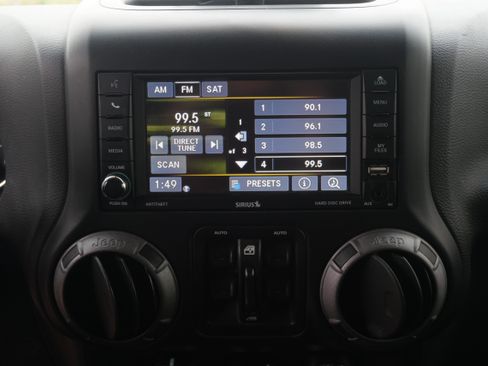 Used 2017 Jeep Wrangler Unlimited Sport w/ Quick Order Package 24S image 23