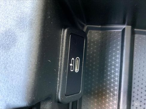 Used 2023 BMW i4 eDrive40 w/ Premium Package RWD image 28