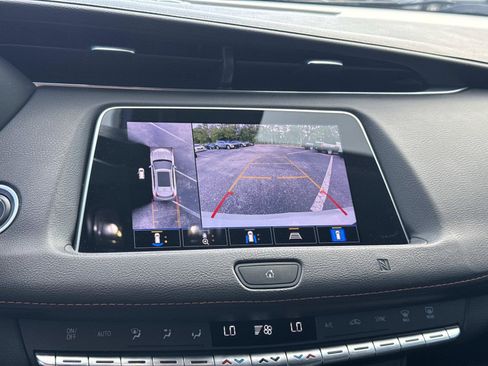 Used 2021 Cadillac XT4 Sport w/ Enhanced Visibility Package FWD image 20