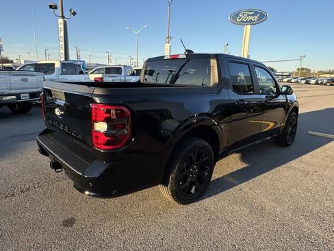 New 2026 Ford Maverick Lobo image 5