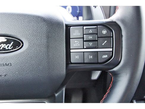 Used 2025 Ford F150 Raptor AWD/4WD image 17