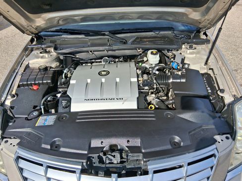 Used 2007 Cadillac DTS Luxury II image 21