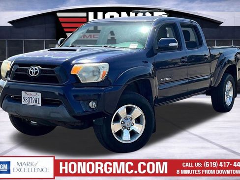 Used 2012 Toyota Tacoma PreRunner w/ TRD Sport Pkg RWD image 3