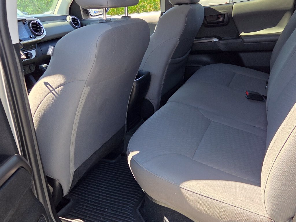 Used 2023 Toyota Tacoma SR5 w/ Technology Package AWD/4WD image 5