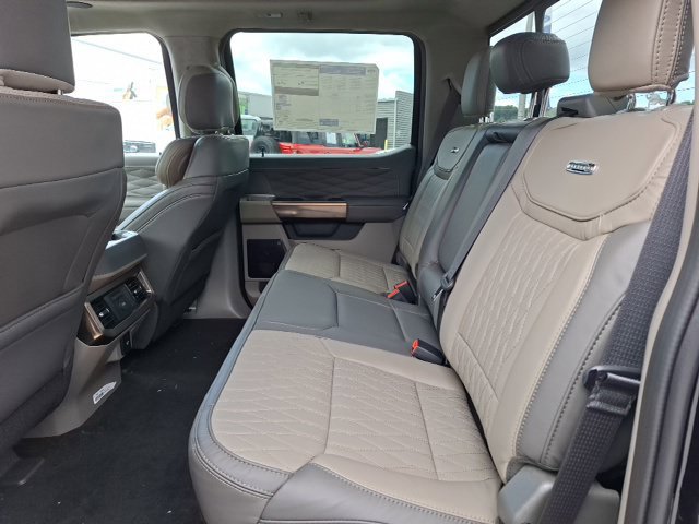 New 2026 Ford F250 Platinum w/ Platinum Plus Package AWD/4WD image 30