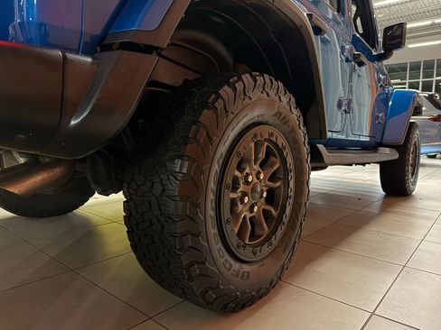 Used 2023 Jeep Wrangler Unlimited Rubicon 392 image 12