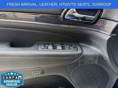 Used 2019 Jeep Grand Cherokee Overland AWD/4WD image 19