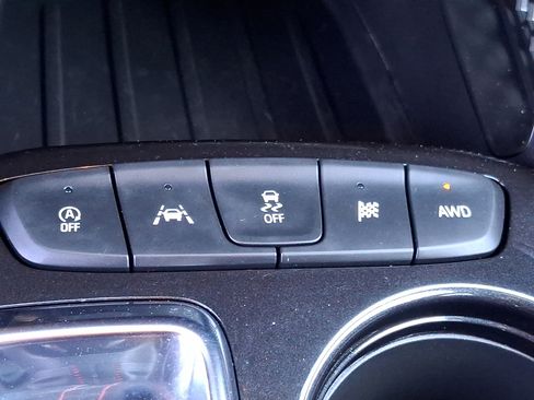Used 2023 Chevrolet TrailBlazer RS w/ Convenience Package AWD/4WD image 23