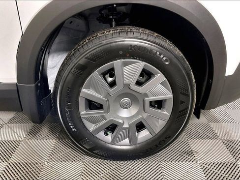 New 2026 Nissan Kicks S image 16