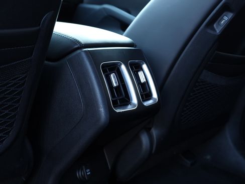 Used 2024 Kia Sorento S image 14