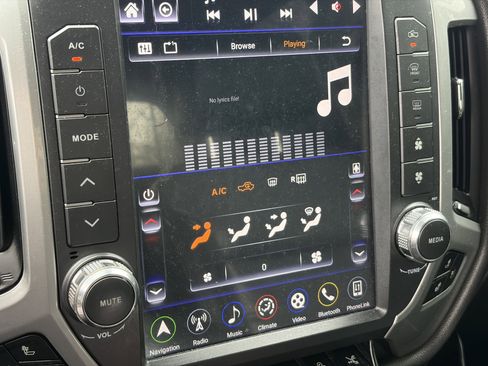 Used 2018 GMC Sierra 1500 Denali w/ Denali Ultimate Package image 18