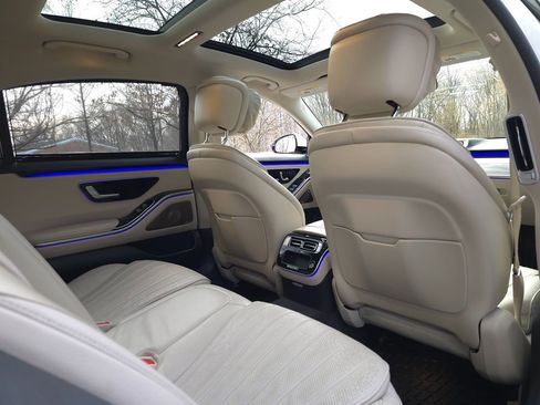 Used 2022 Mercedes-Benz S 500 4MATIC image 18