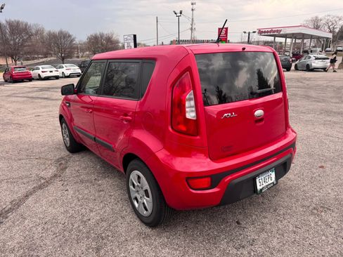 Used 2013 Kia Soul image 6