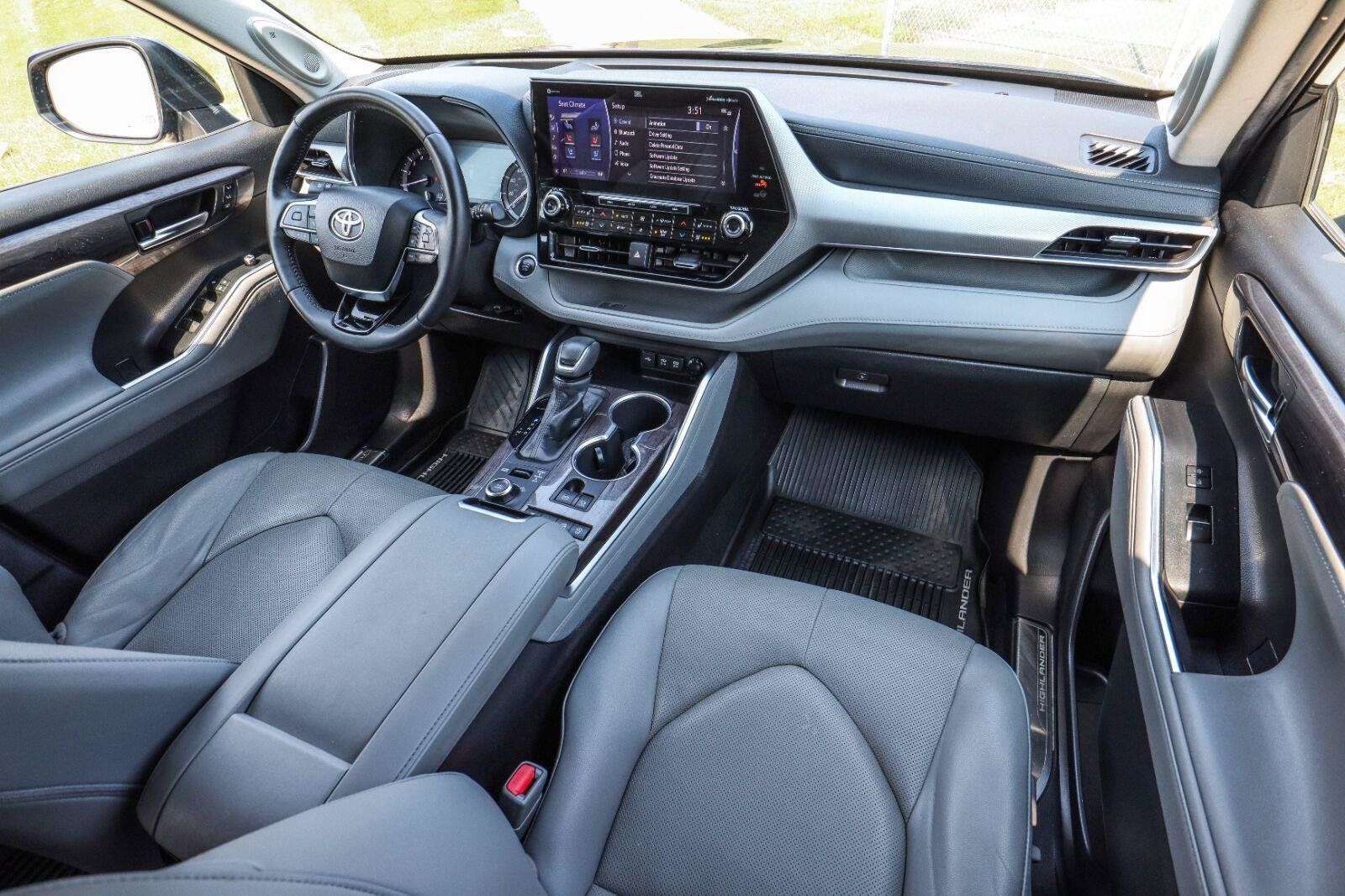 Used 2020 Toyota Highlander Platinum AWD/4WD image 37
