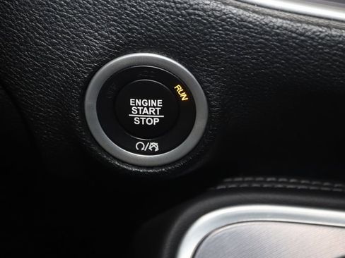 Used 2019 Dodge Challenger R/T Scat Pack w/ Shaker Package image 30