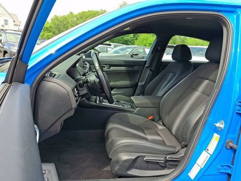 Used 2023 Honda Civic Sport image 13
