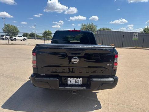 Certified 2024 Nissan Frontier SV w/ Tow Package RWD image 4