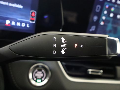 New 2026 Chevrolet Equinox LT w/ Midnight Edition image 31