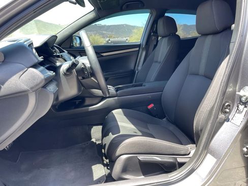 Used 2017 Honda Civic Sport image 15