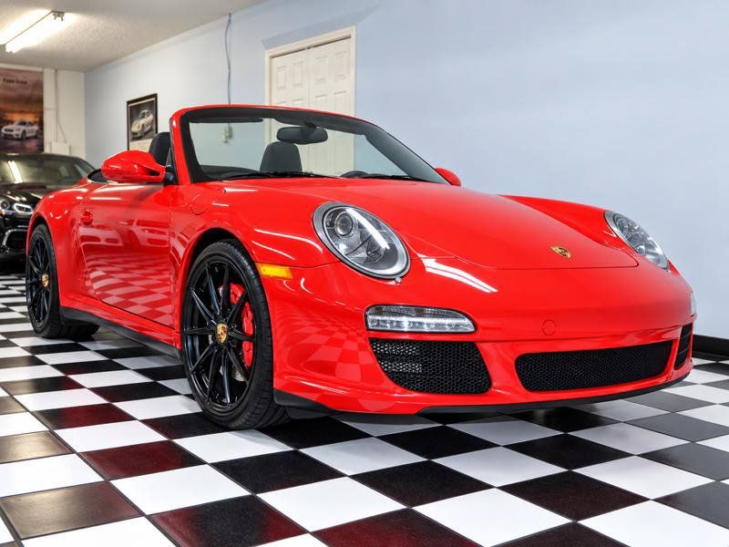 Used 2009 Porsche 911 Carrera S RWD image 3