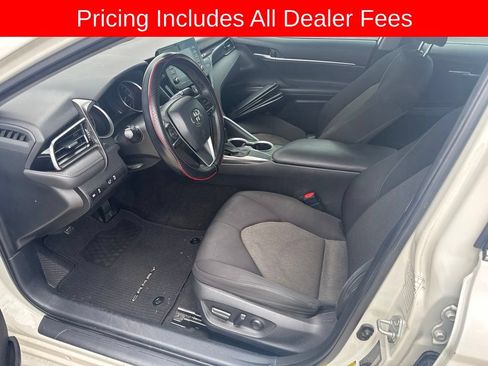 Used 2021 Toyota Camry LE FWD image 8