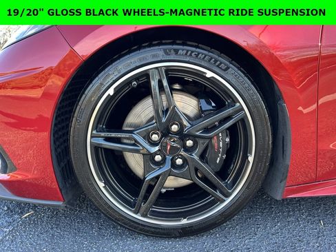 Used 2021 Chevrolet Corvette Stingray Premium Conv w/ Z51 Performance Package image 2