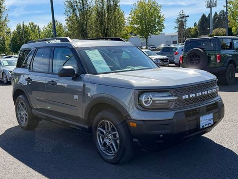 Used 2025 Ford Bronco Sport Big Bend AWD/4WD image 2