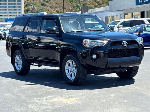 Used 2014 Toyota 4Runner SR5 Premium RWD image 4