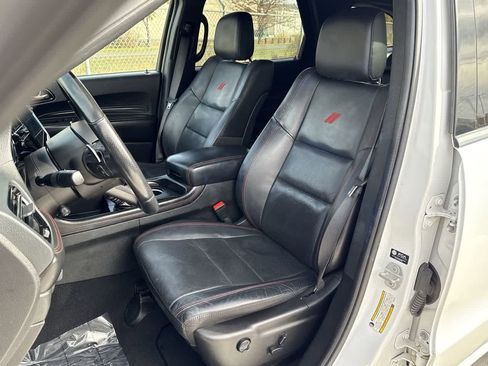 Used 2023 Dodge Durango GT image 11