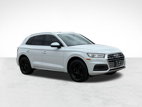 Used 2019 Audi Q5 2.0T Premium w/ Convenience Package image 6