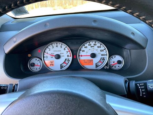 Used 2015 Nissan Xterra PRO-4X w/ Pro-4x Leather Package image 17