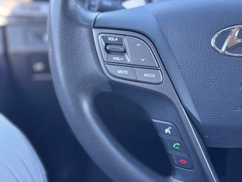 Used 2013 Hyundai Santa Fe Sport image 10