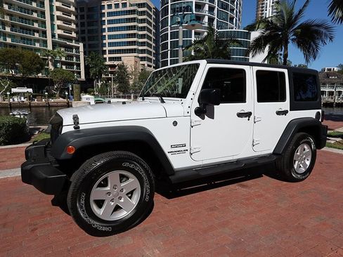 Used 2017 Jeep Wrangler Unlimited Sport w/ Quick Order Package 24S image 16