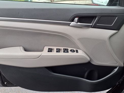 Used 2019 Hyundai Elantra Value Edition w/ Cargo Package image 9