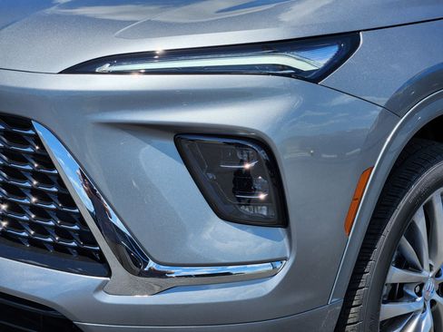 New 2025 Buick Enclave Avenir w/ Trailering Package, 5000 lbs. image 6