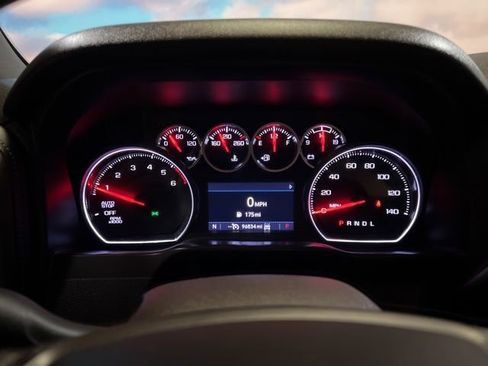 Used 2020 Chevrolet Silverado 1500 RST image 51