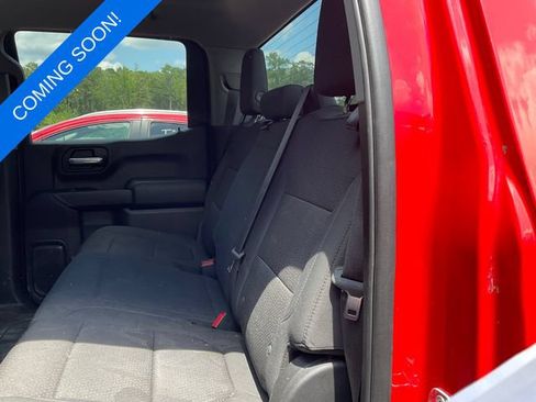 Used 2020 Chevrolet Silverado 1500 Custom w/ Custom Value Package AWD/4WD image 5