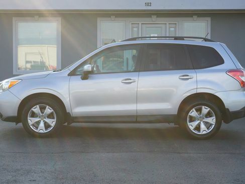 Used 2014 Subaru Forester 2.5i Premium w/ All-Weather Package AWD/4WD image 8