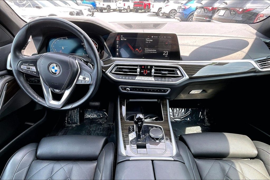 Used 2023 BMW X5 xDrive40i AWD/4WD image 18
